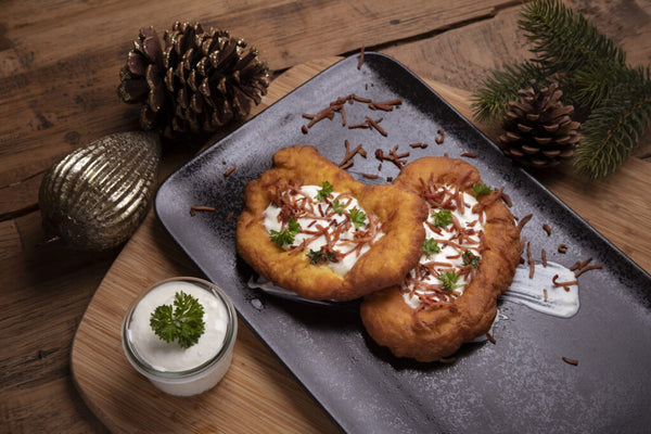 Tanja‘s Langos mit Knoblauchsauce